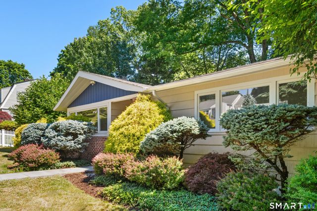 65 Bailey Road, Fairfield, CT 06825