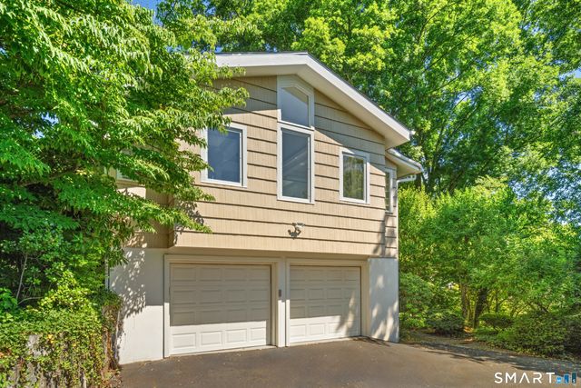 65 Bailey Road, Fairfield, CT 06825