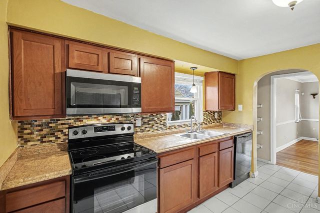 3061 Veazey Avenue, Cincinnati, OH 45238