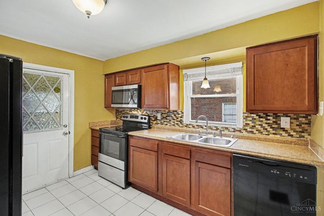 3061 Veazey Avenue, Cincinnati, OH 45238