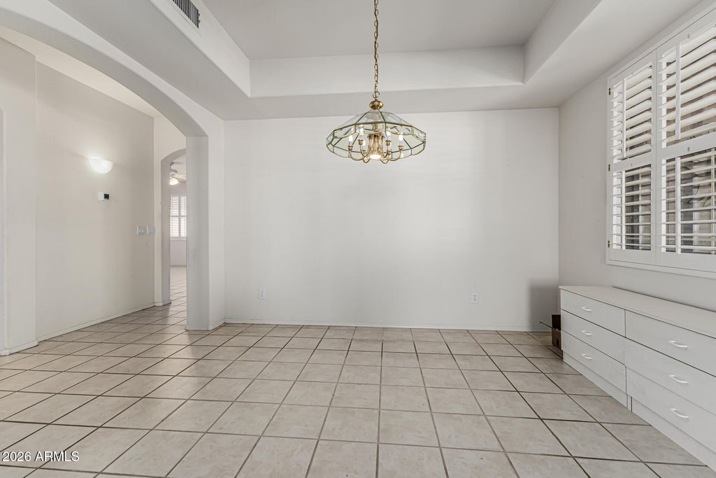 17233 N THORNBERRY Drive, Surprise, AZ 85374 — photo 5