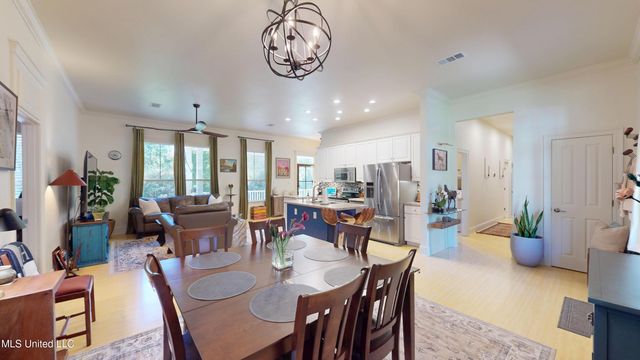 121 Tripp Lane, Carriere, MS 39426