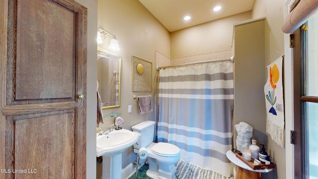 121 Tripp Lane, Carriere, MS 39426