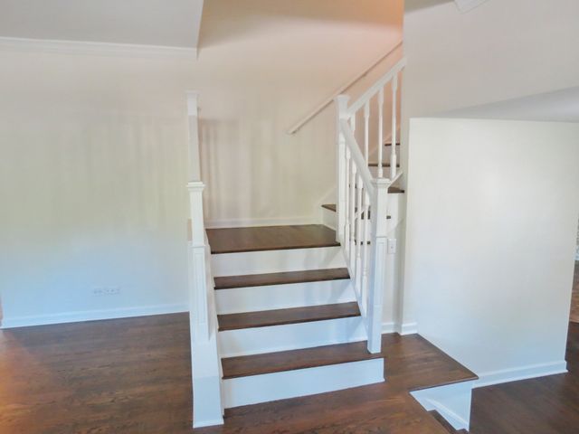 231 Charlotte Lane, Bolingbrook, IL 60440