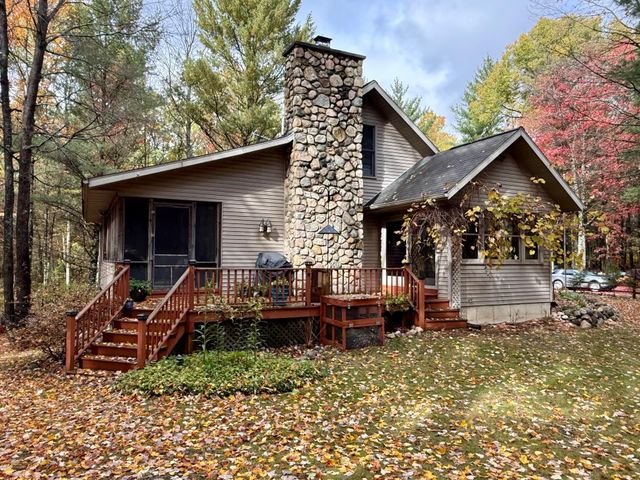 3973 E Creek Wood Drive, Cherry Valley Twp, MI 49623