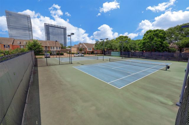 1617 W Sam Houston Pkwy S, Houston, TX 77042
