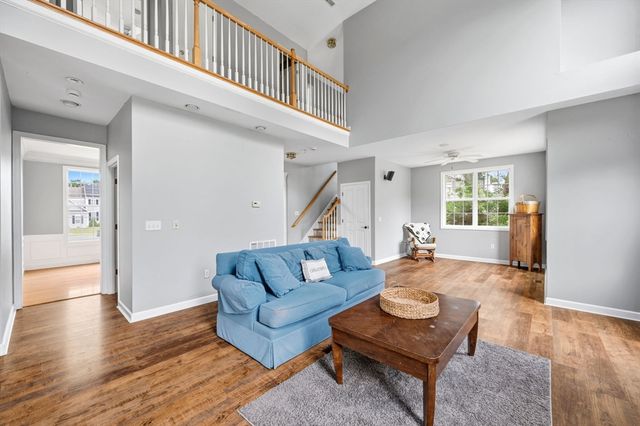 460 Raymond Rd, Plymouth, MA 02360