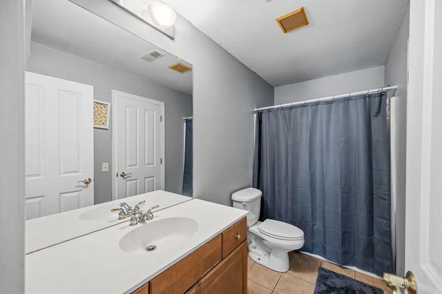460 Raymond Rd, Plymouth, MA 02360