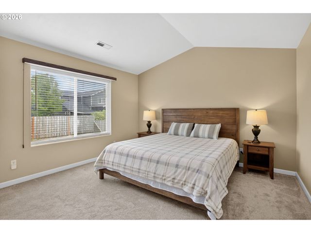 17625 Sw DODSON Dr, Sherwood, OR 97140