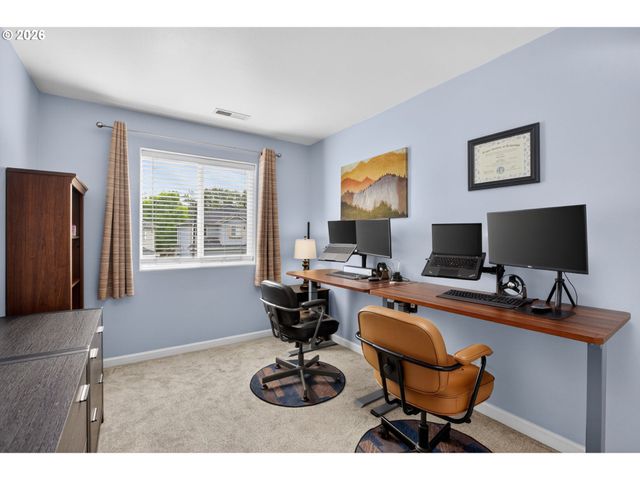 17625 Sw DODSON Dr, Sherwood, OR 97140