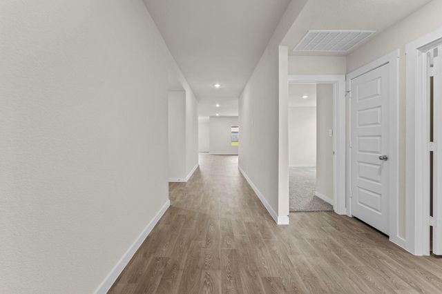 426 Kolbo Crossing CV, Lockhart, TX 78644