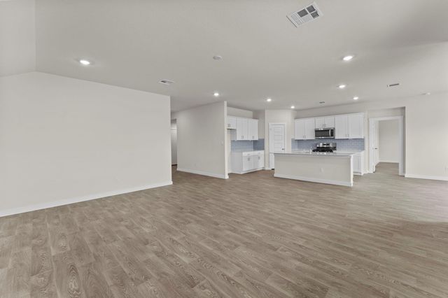 426 Kolbo Crossing CV, Lockhart, TX 78644
