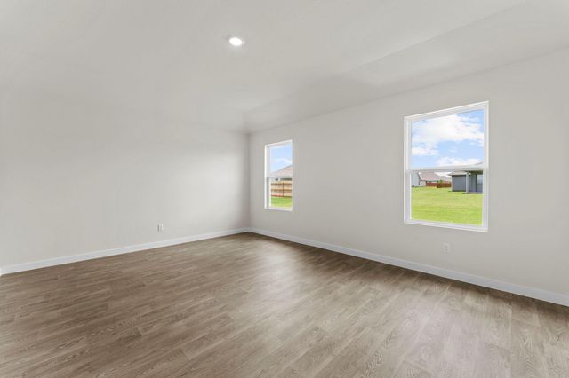 426 Kolbo Crossing CV, Lockhart, TX 78644