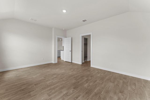 426 Kolbo Crossing CV, Lockhart, TX 78644
