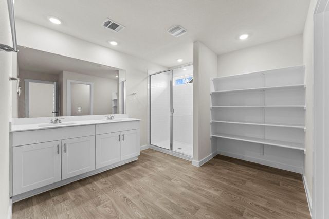 426 Kolbo Crossing CV, Lockhart, TX 78644