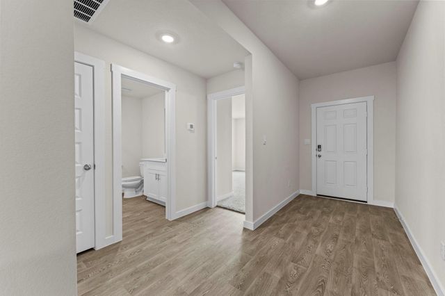 426 Kolbo Crossing CV, Lockhart, TX 78644