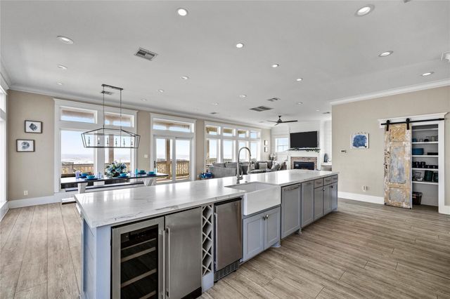 17215 Termini San Luis Pass Road, Galveston, TX 77554