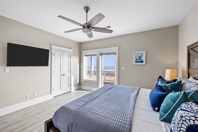 17215 Termini San Luis Pass Road, Galveston, TX 77554