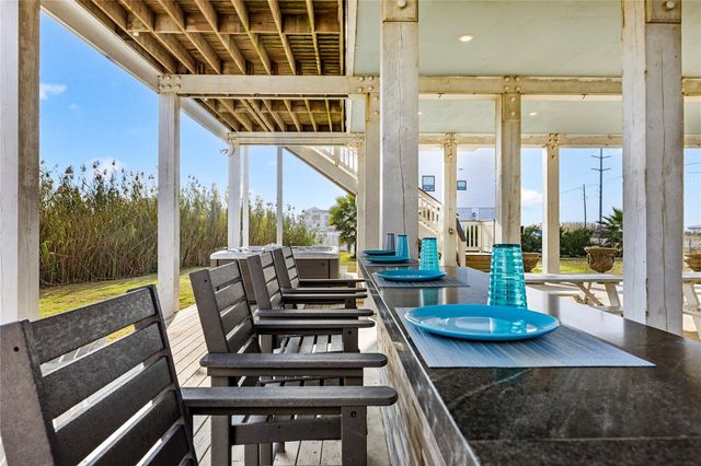 17215 Termini San Luis Pass Road, Galveston, TX 77554