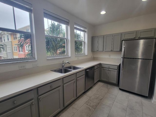 750 Millbrae Court 5, West Palm Beach, FL 33401