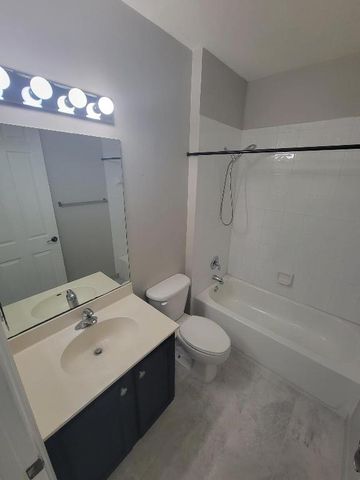 750 Millbrae Court 5, West Palm Beach, FL 33401