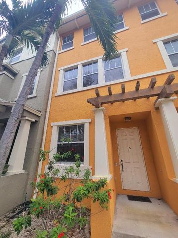 750 Millbrae Court 5, West Palm Beach, FL 33401