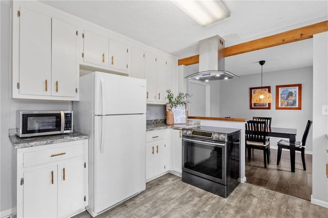 4445 Shiloh NW Court, Kennesaw, GA 30144