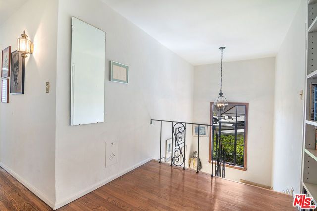 3050 Motor Avenue, Los Angeles, CA 90064