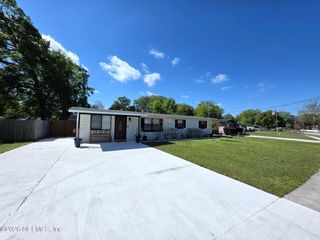 366 BLAIRMORE Boulevard E, Orange Park, FL 32073