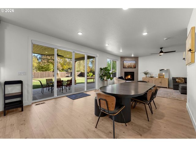 3913 Se 19TH Ave, Brush Prairie, WA 98606