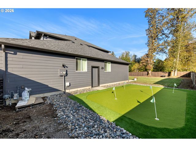 3913 Se 19TH Ave, Brush Prairie, WA 98606