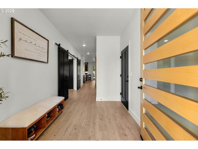 3913 Se 19TH Ave, Brush Prairie, WA 98606