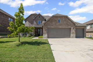 8401 Callahan DR, Killeen, TX 76542