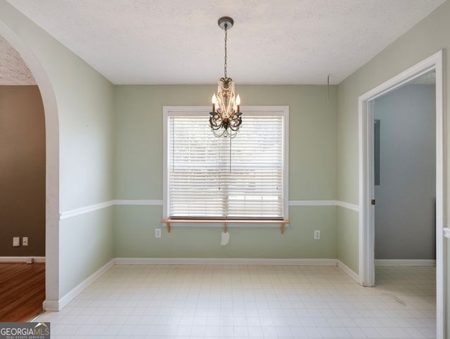 4115 Janel Lane, Loganville, GA 30052