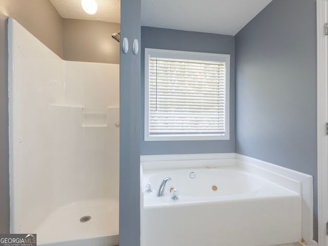 4115 Janel Lane, Loganville, GA 30052