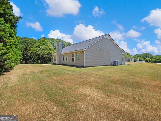 4115 Janel Lane, Loganville, GA 30052