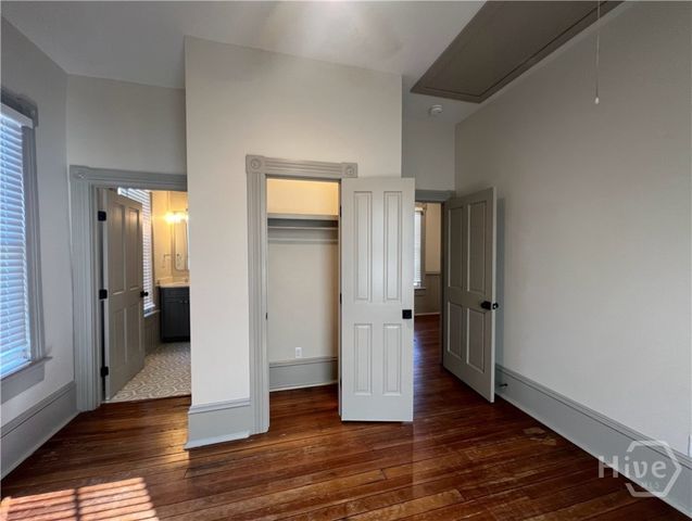 2205 Martin Luther King Jr, Savannah, GA 31415