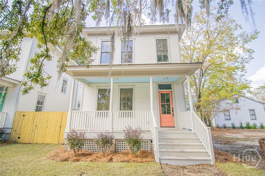 2205 Martin Luther King Jr, Savannah, GA 31415