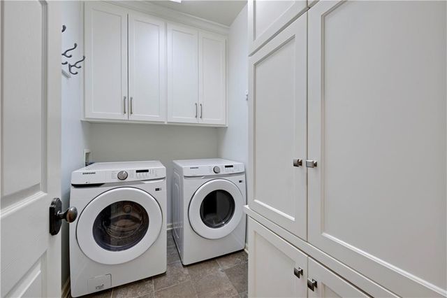 6229 W 128th Street, Leawood, KS 66209