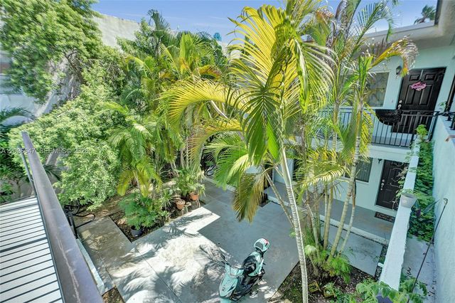 1945 Calais Dr 3, Miami Beach, FL 33141