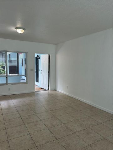 1945 Calais Dr 3, Miami Beach, FL 33141