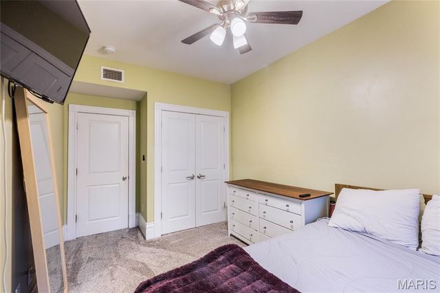 6102 Washington Boulevard 302, St Louis, MO 63112