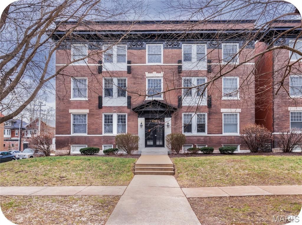 6102 Washington Boulevard 302, St Louis, MO 63112
