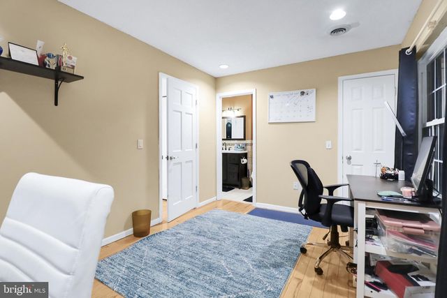 140 LAWRENCE, New Brunswick, NJ 08901