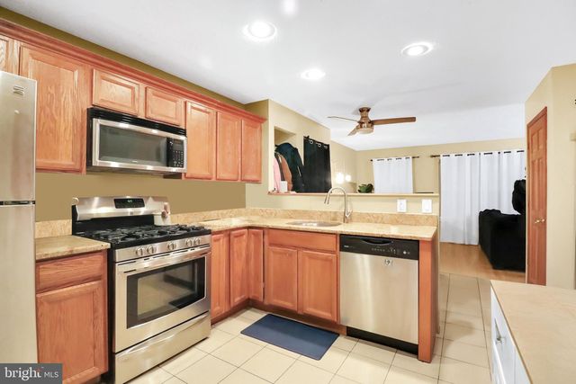 140 LAWRENCE, New Brunswick, NJ 08901