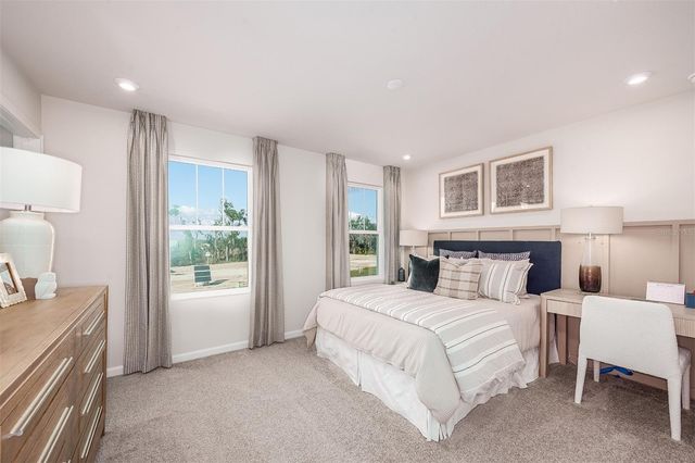 5647 SKYLIGHT WAY, Palmetto, FL 34221