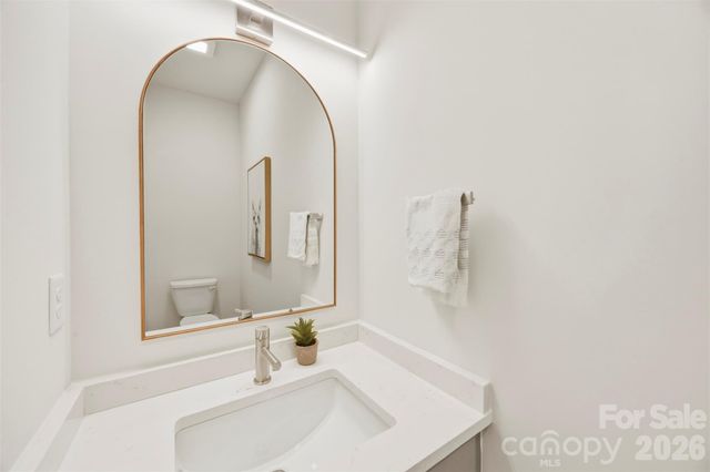 4122 Avalon Avenue, Charlotte, NC 28208