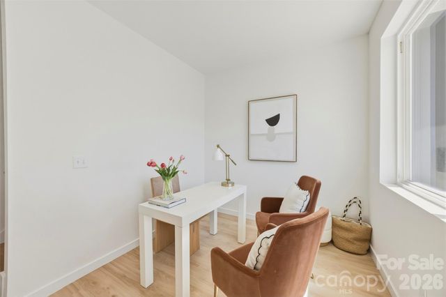 4122 Avalon Avenue, Charlotte, NC 28208