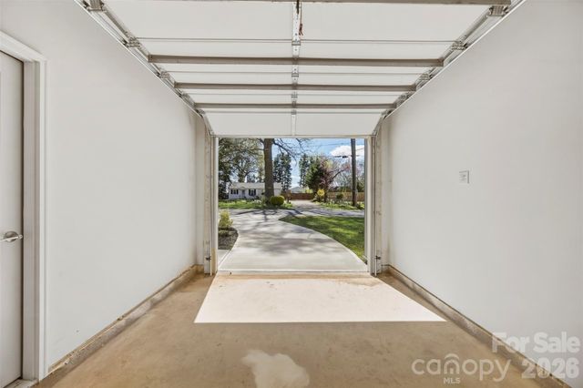 4122 Avalon Avenue, Charlotte, NC 28208