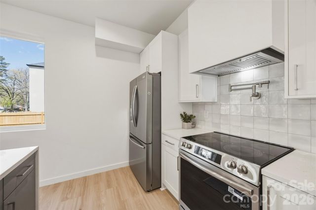 4122 Avalon Avenue, Charlotte, NC 28208